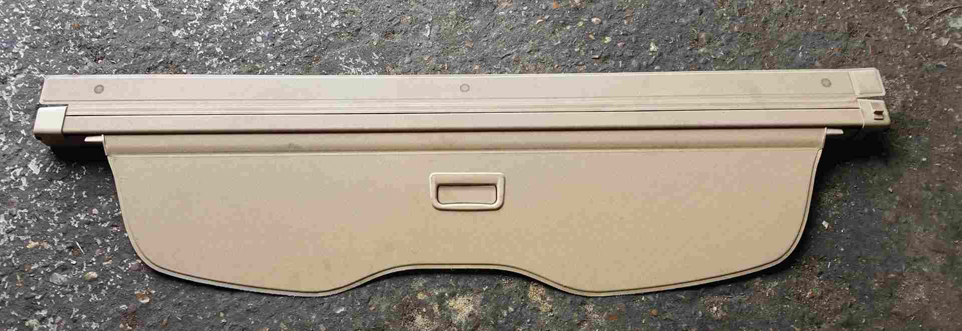 Volkswagen Touareg 2002-2007 Rear Parcel Shelf Pull Cover