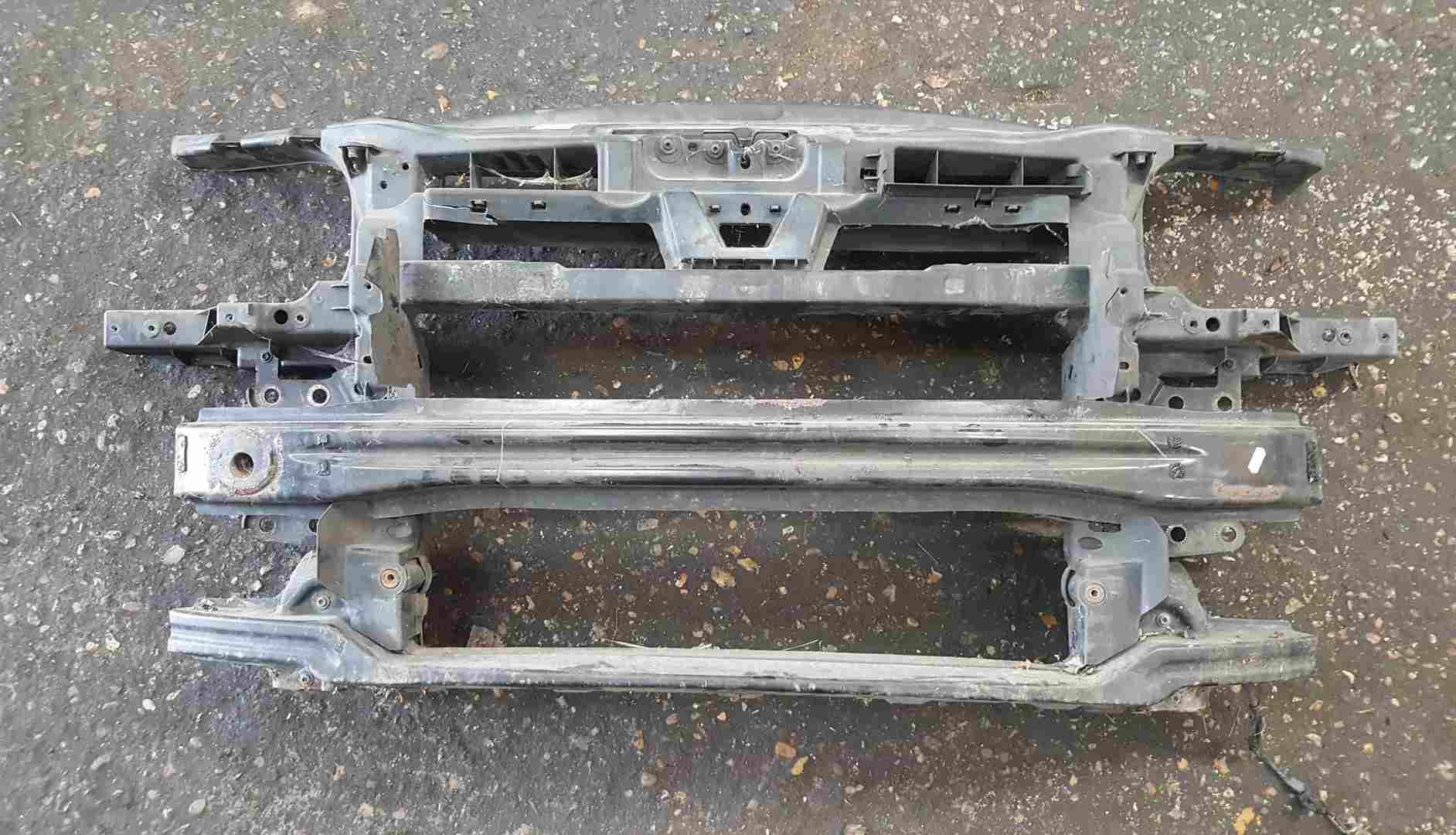 Volkswagen Touran 2003-2006 2.0 TDi Radiator Support Slam Panel 1T0805303A