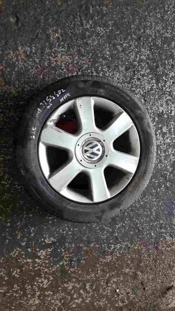Volkswagen Touran 2003-2006 Alloy Wheel 16inch + Tyre 205 55 16 6mm 1T0601025C