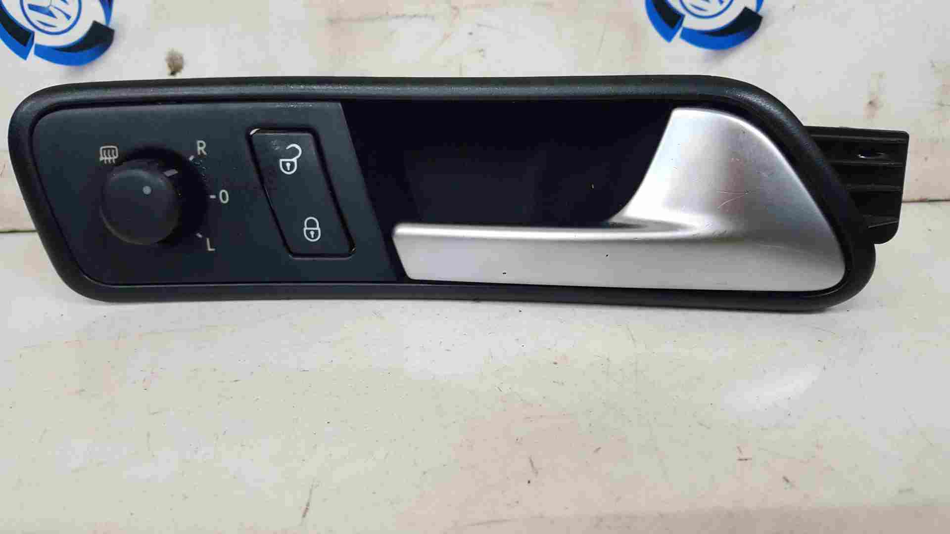 Volkswagen Touran 2003-2006 Drivers OSF Front Handle Mirror Adjuster 1t2837114d