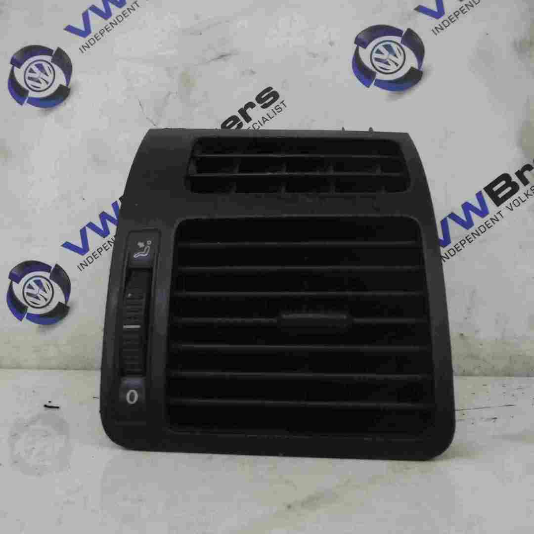 Volkswagen Touran 2003-2006 Drivers OSF Front Heater Vent
