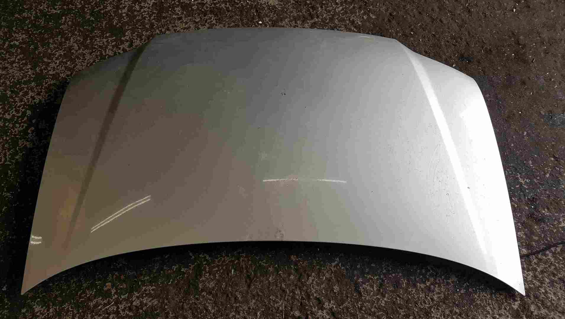 Volkswagen Touran 2003-2006 Front Bumper Silver LA7W