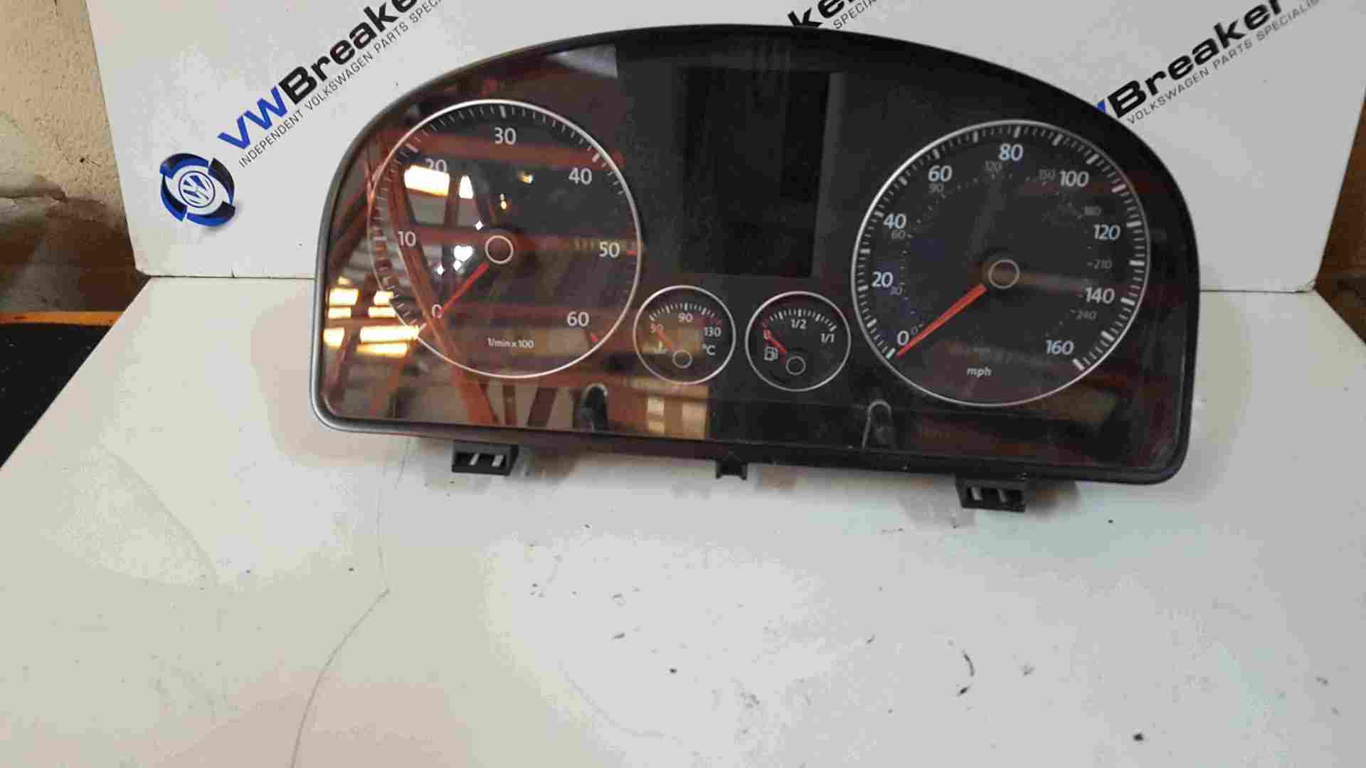 Volkswagen Touran 2003-2006 Instrument Panel Dials Gauges Clocks 121K 1T0920972E
