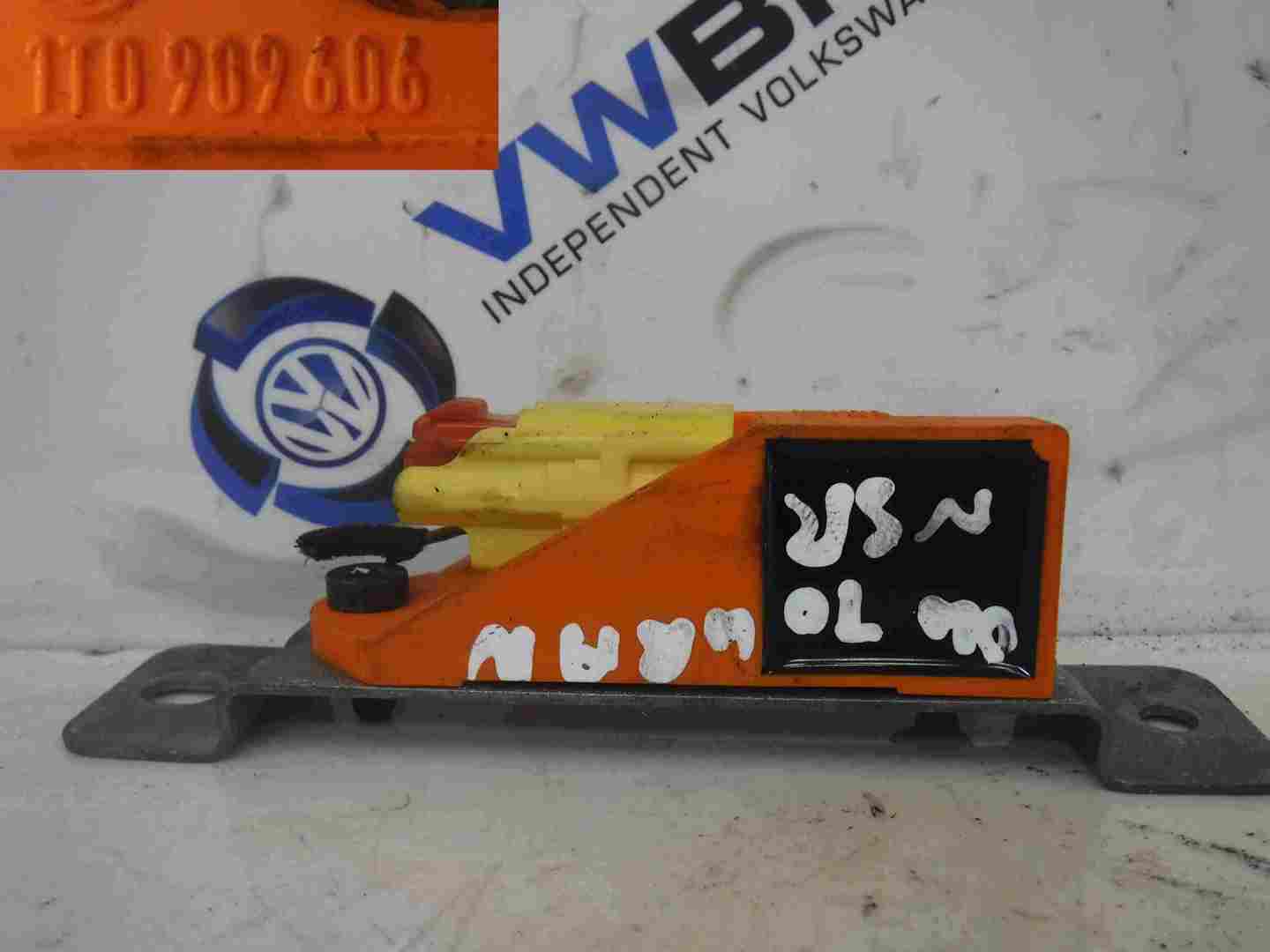 Volkswagen Touran 2003-2006 Passenger Airbag Crash Impact Sensor 1T0909606