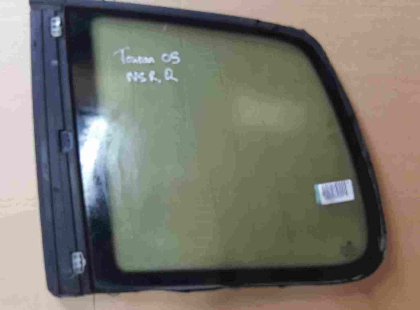 Volkswagen Touran 2003-2006 Passenger NSR Rear Boot Glass Window