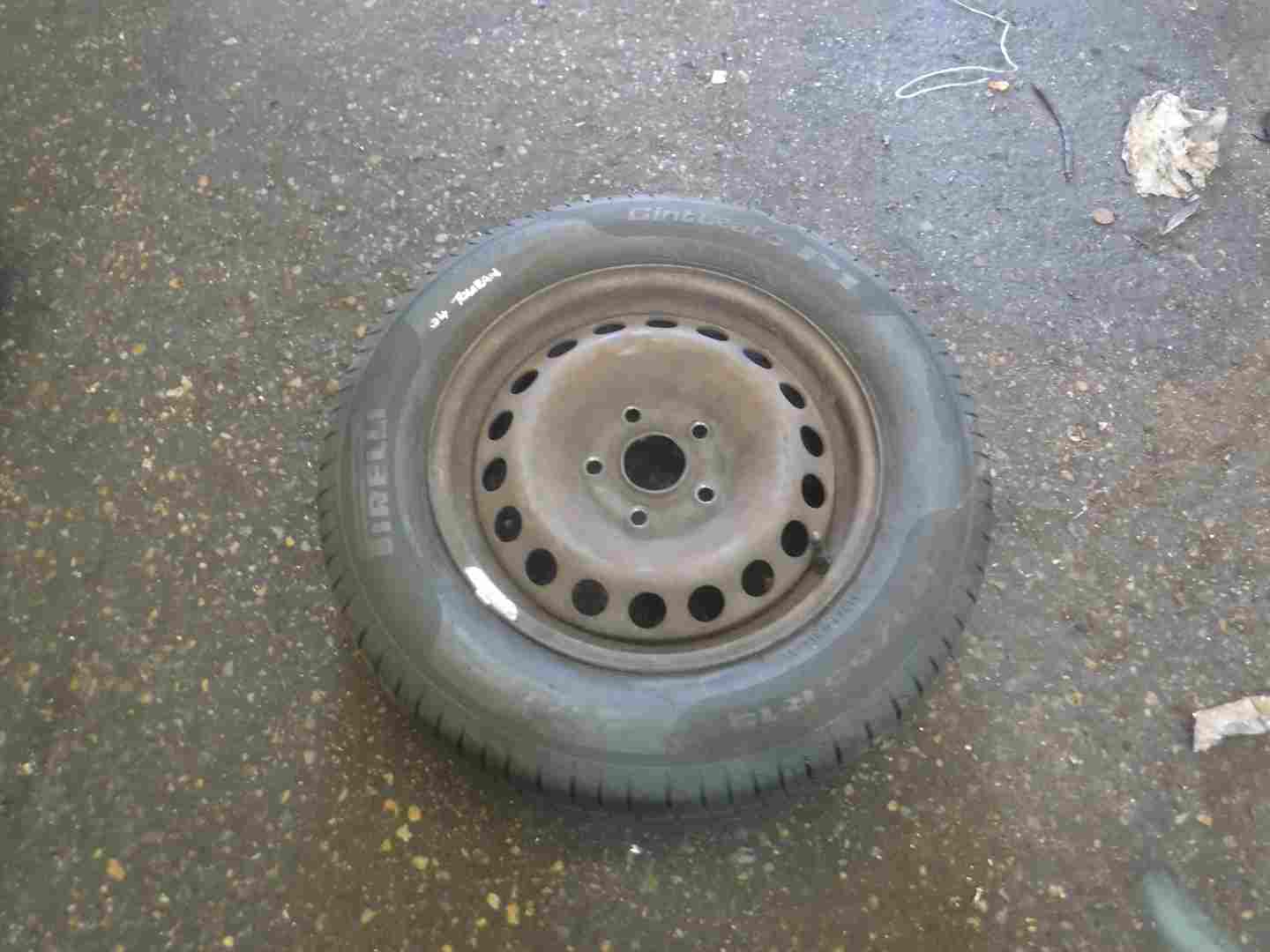 Volkswagen Touran 2003-2006 Spare Steel Wheel Rim + Tyre 195 65 15 7mm Tread