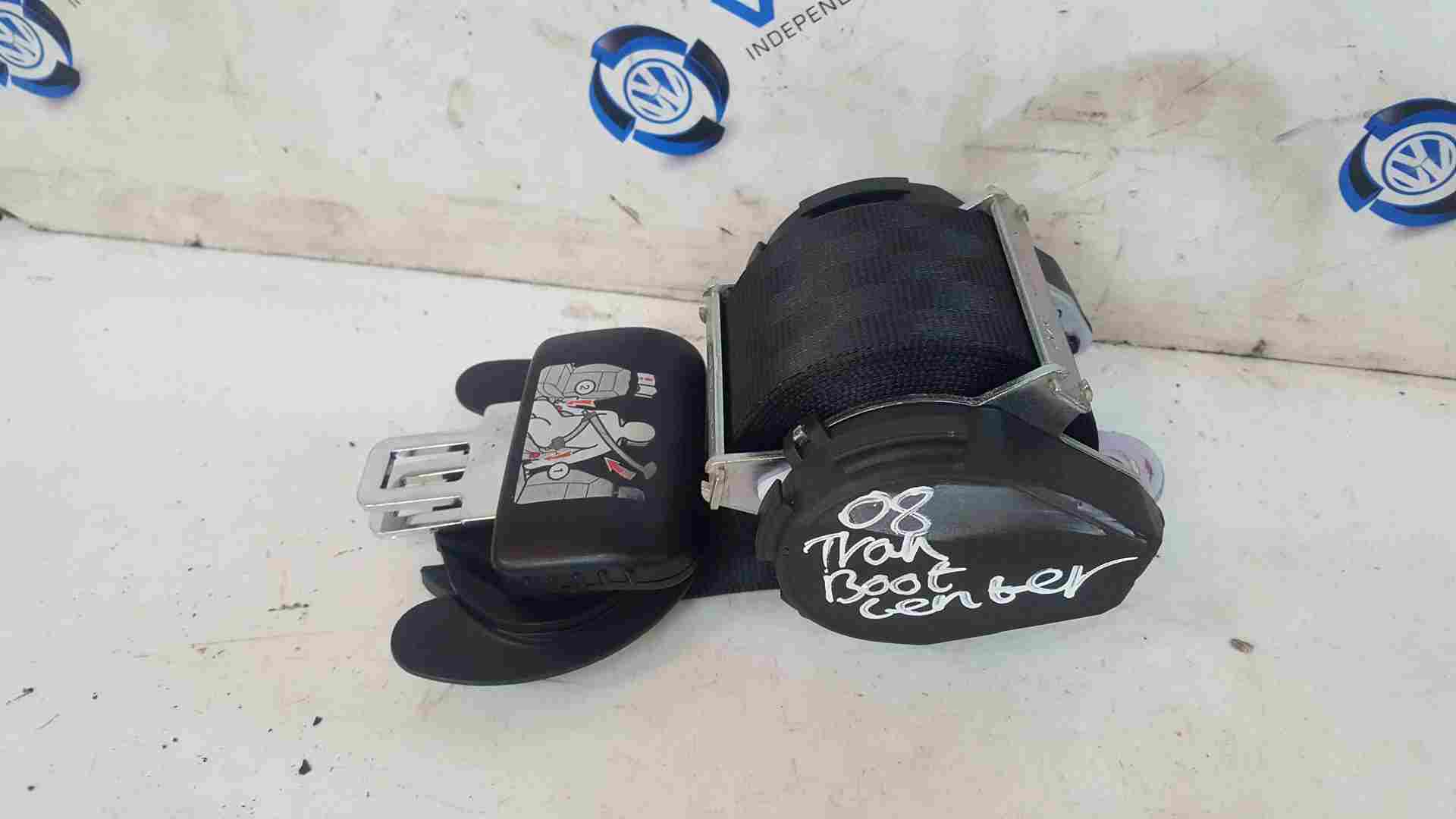 Volkswagen Touran 2006-2010 Rear Boot Middle Centre Seat Belt