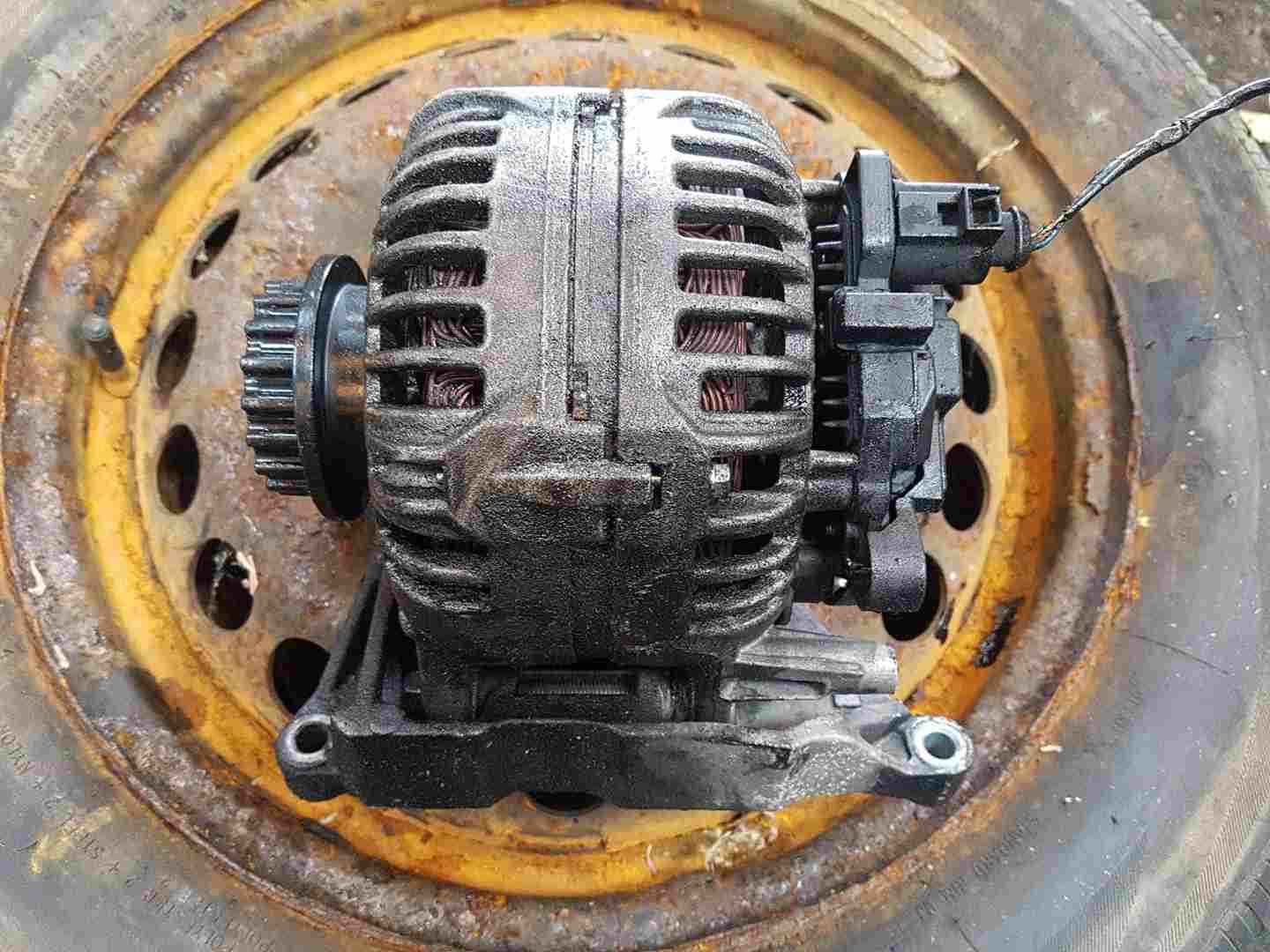 Volkswagen Transporter T5 2003-2009 2.5 TDI Alternator BNZ