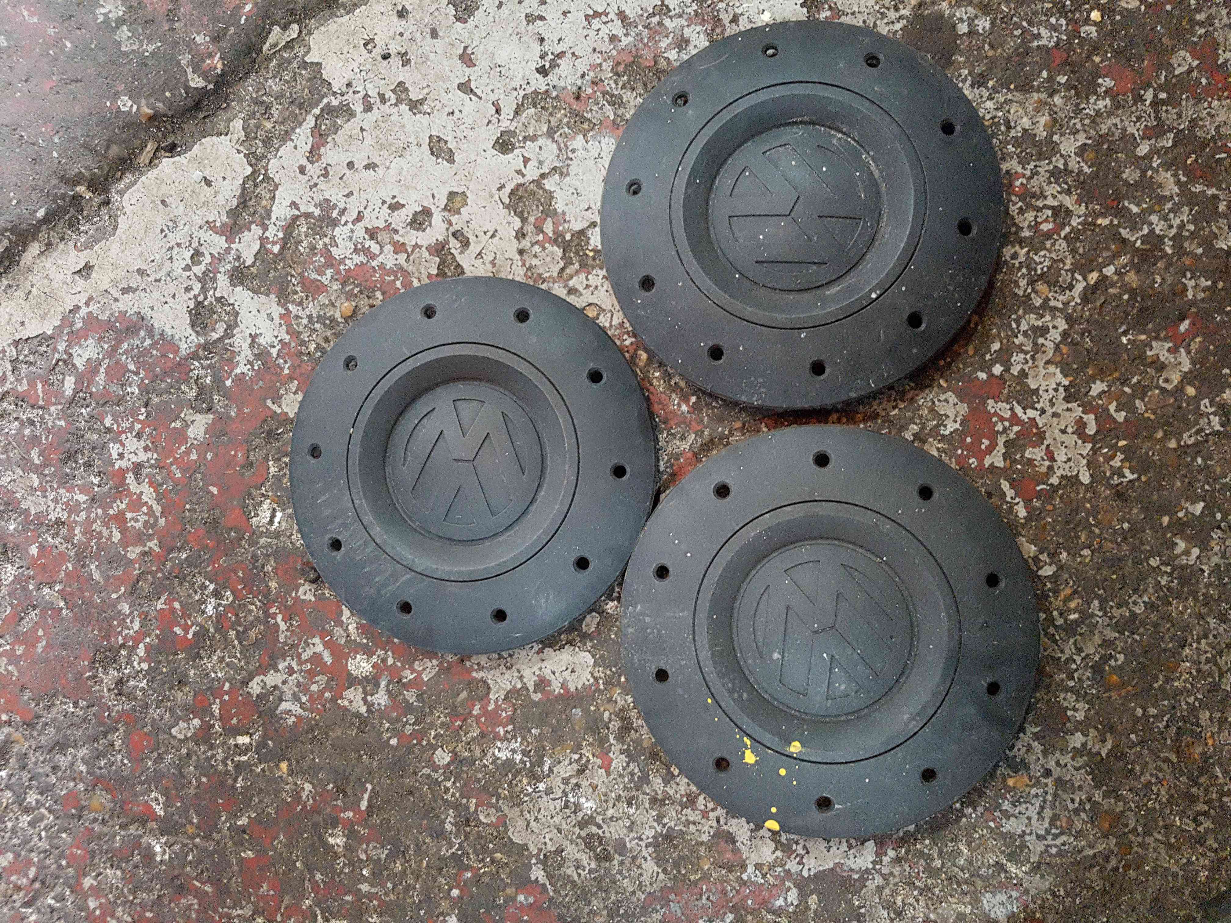 Volkswagen Transporter T5 2003-2009 Centre Wheel CAP 7H0601151b