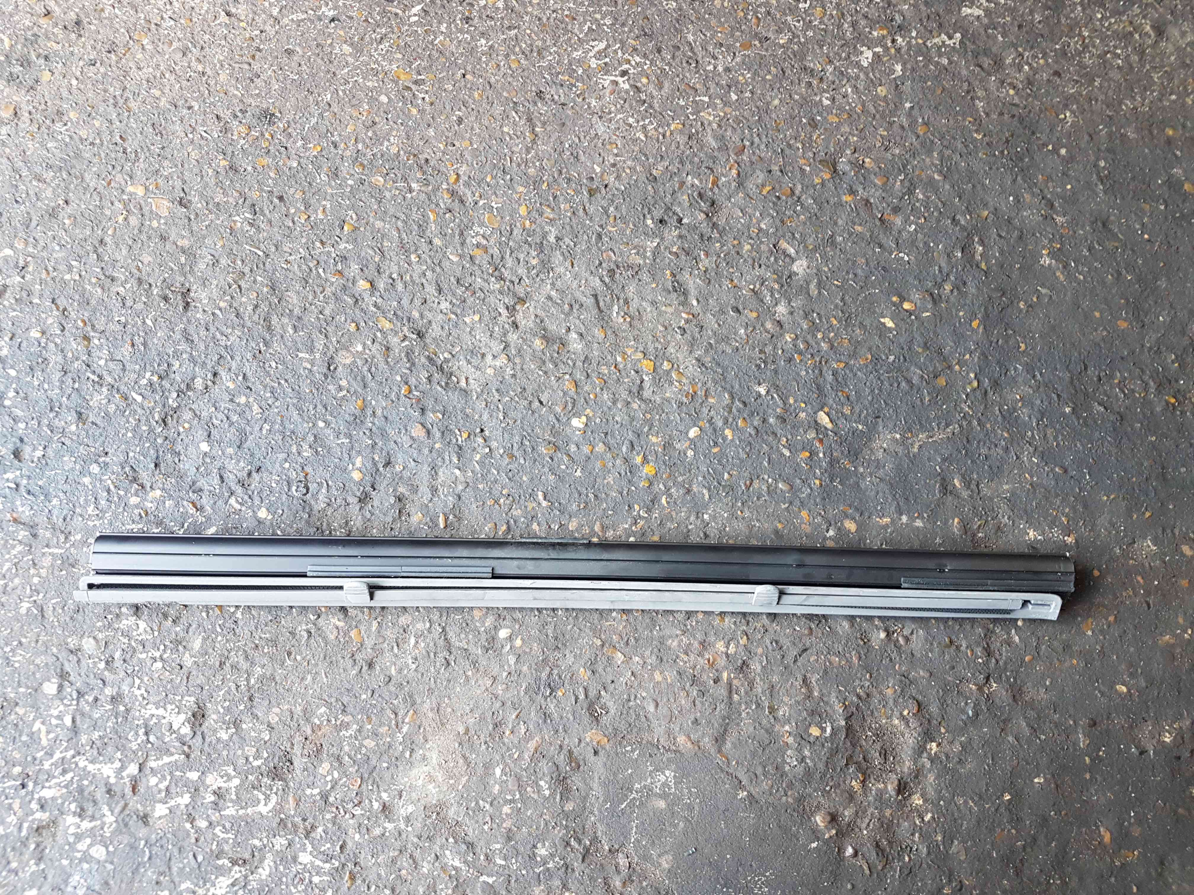 Volkswagen Transporter T5 2003-2009 Pasesnger Ns Sliding Door Blind