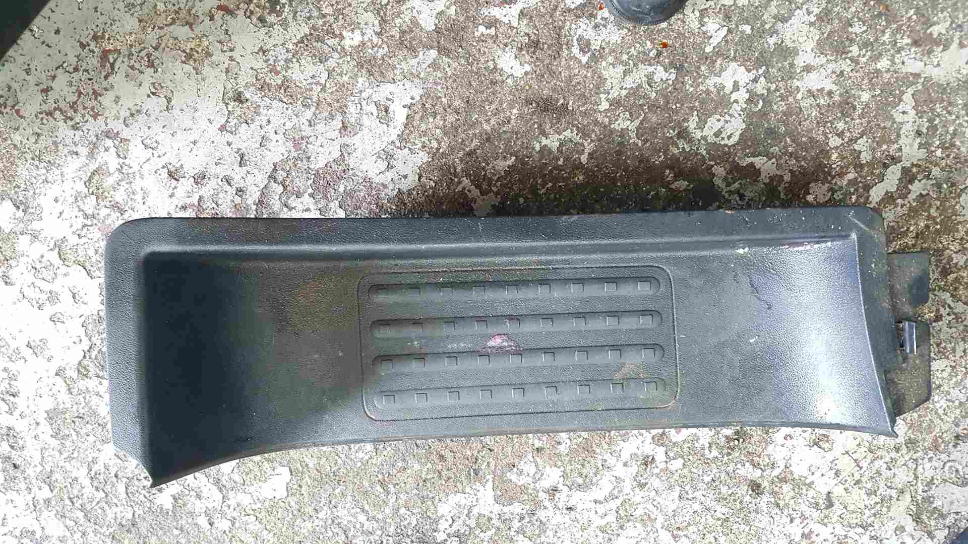Volkswagen Transporter T5 2003-2009 Passenger NS Overly Plastic Threshold