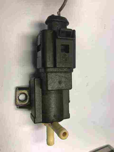 Volkswagen Scirocco Golf 1.4 TSI Turbo Boot Control Valve Solenoid 03C906283B