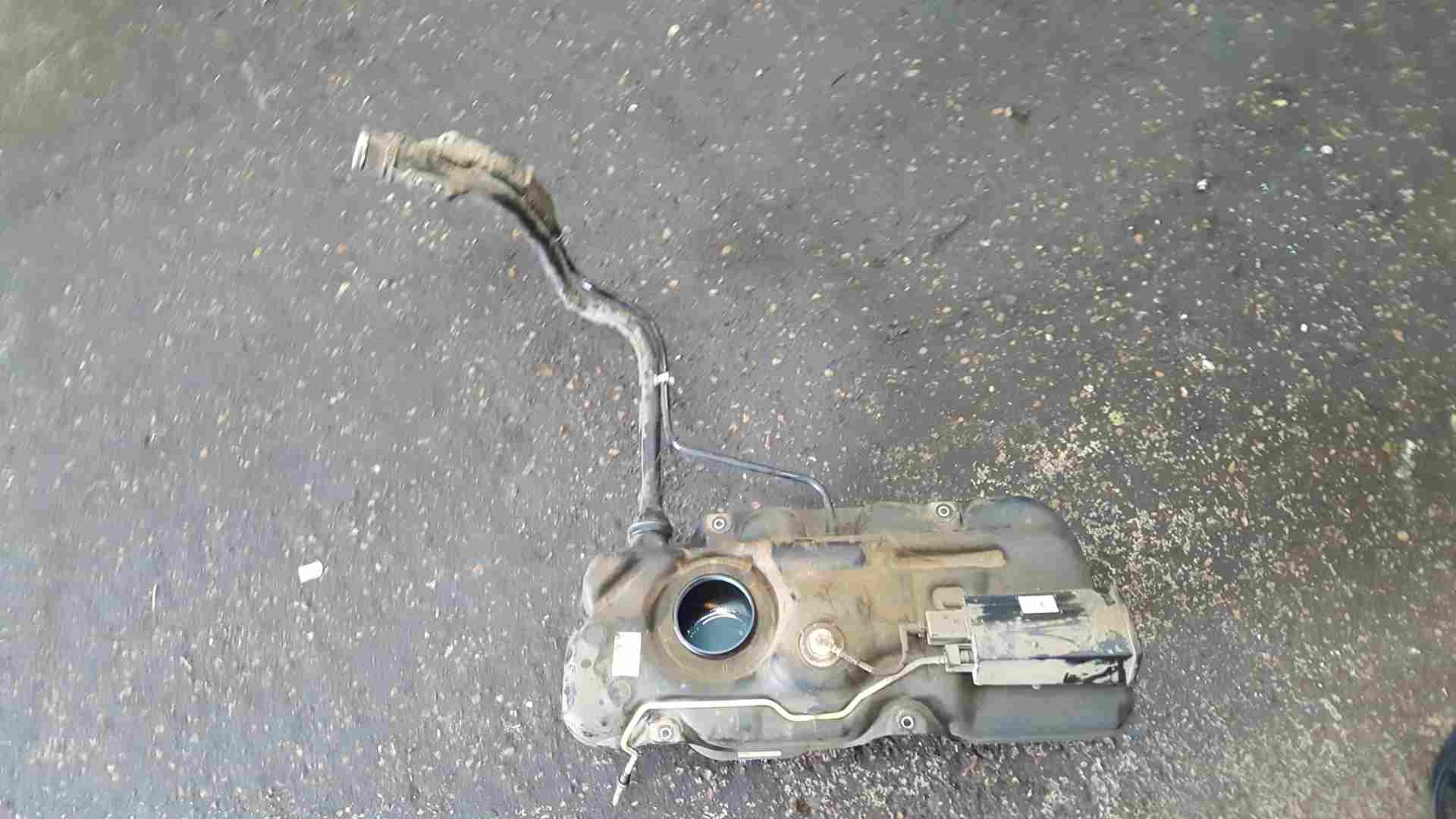 Volkswagen Up 2011-2017 0.9 Petrol Fuel Tank + Charcoal Canister 1s0201085 