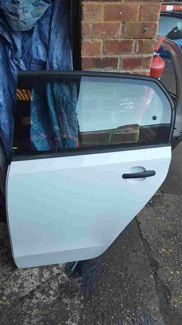 Volkswagen Up 2011-2017 Passenger NSR Rear Door OFF White Light Blue Lr5c