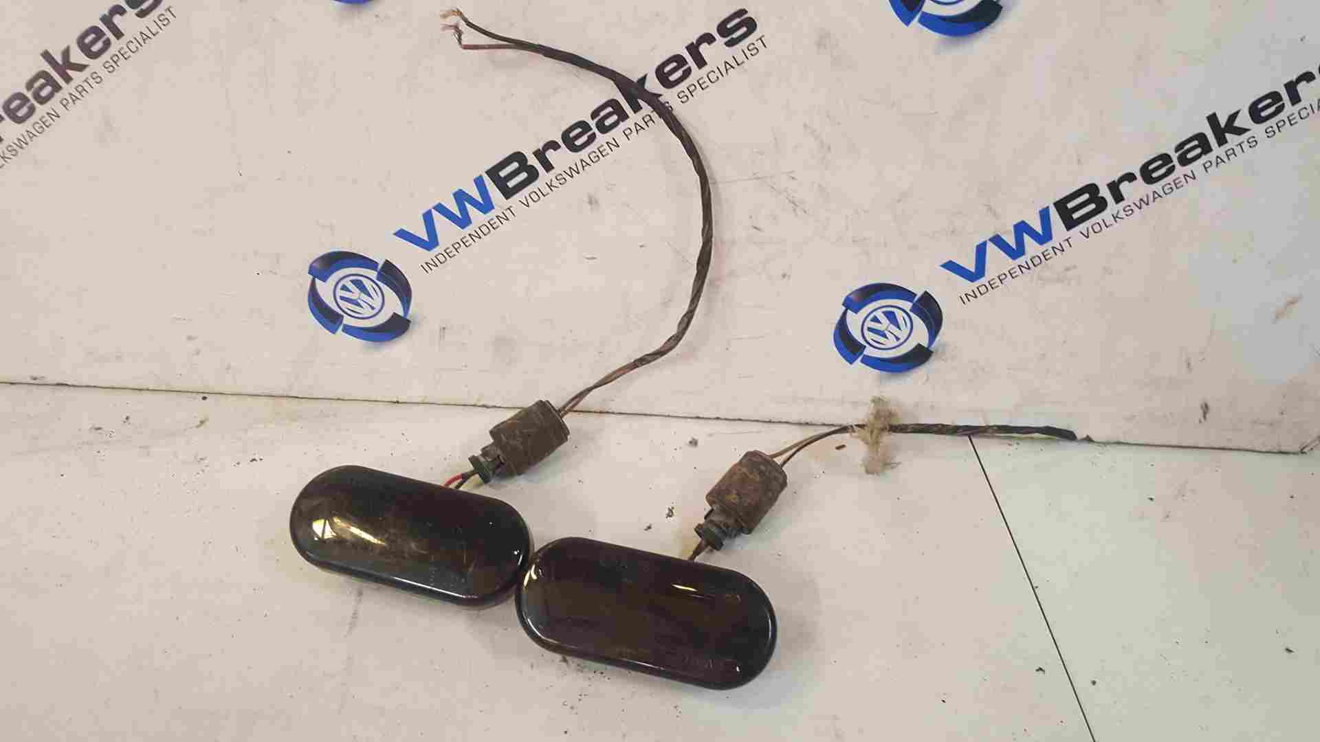Volkswagen Up 2011-2017 Wing Side Indicator Repeaters X2 Tinted