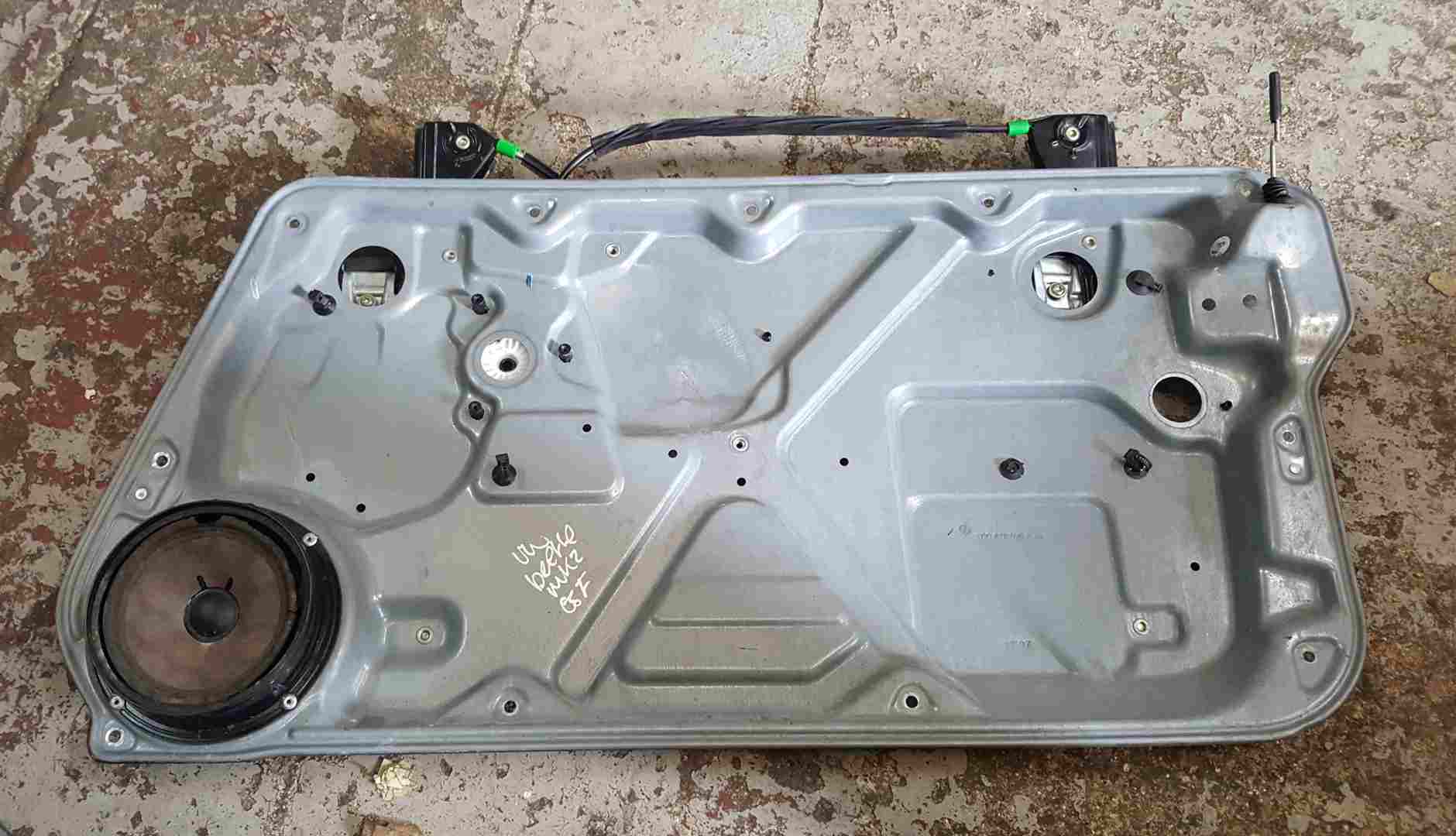 Volkswagen Beetle 1998-2006 Drivers OSF Front Window Regulator 1C0837756D