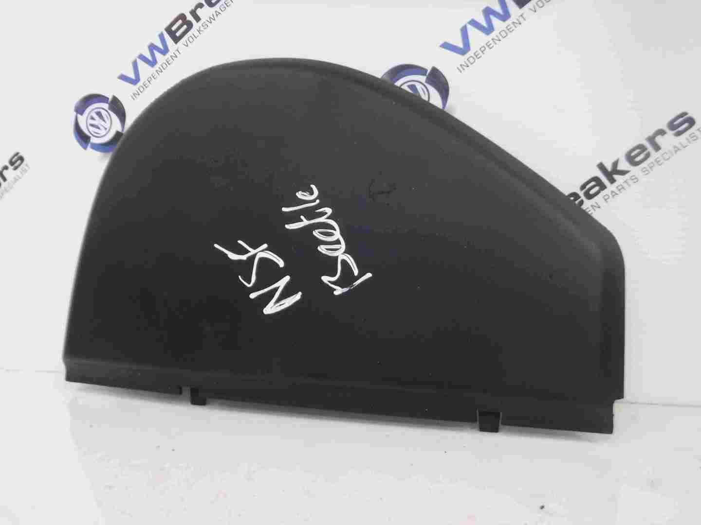 Volkswagen Beetle 1998-2006 Passenger NS End Cap 1C2858247