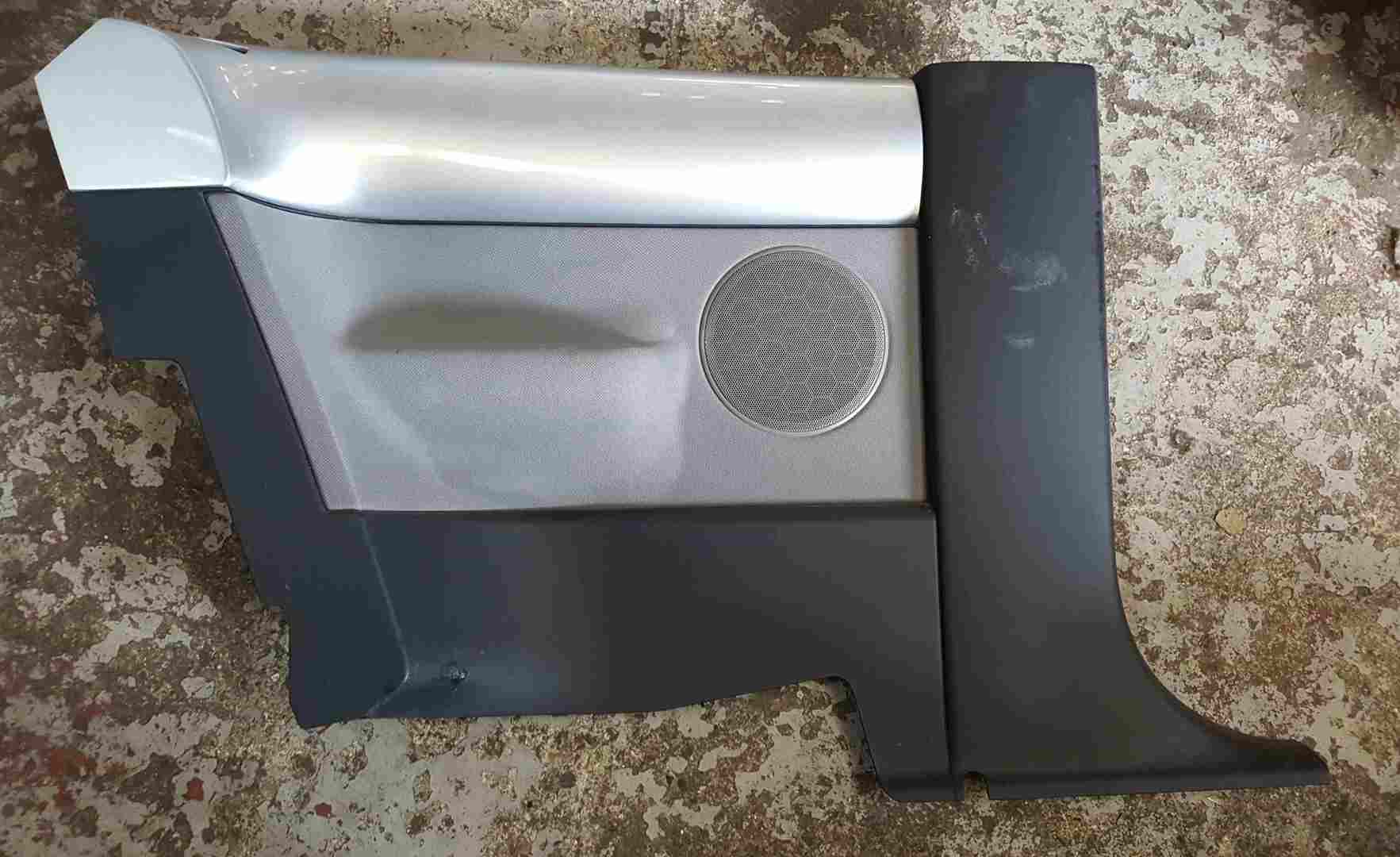Volkswagen Beetle 1998-2006 Passenger NSR Rear Door Card Silver Top