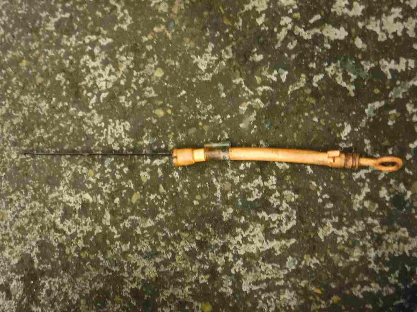 Volkswagen Golf MK5 2003-2009 1.9 TDI Engine Oil Dip Stick 038103663C