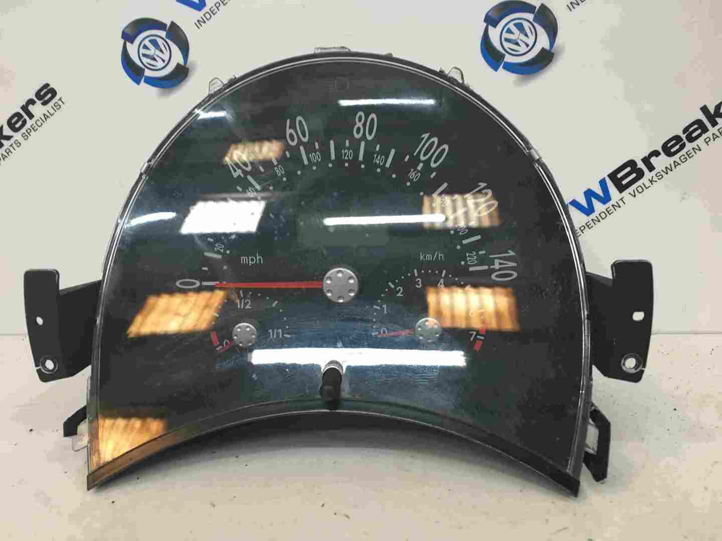 Volkswagen Beetle 1999-2006 Instrument Panel Clocks Cluster 1C0920920C