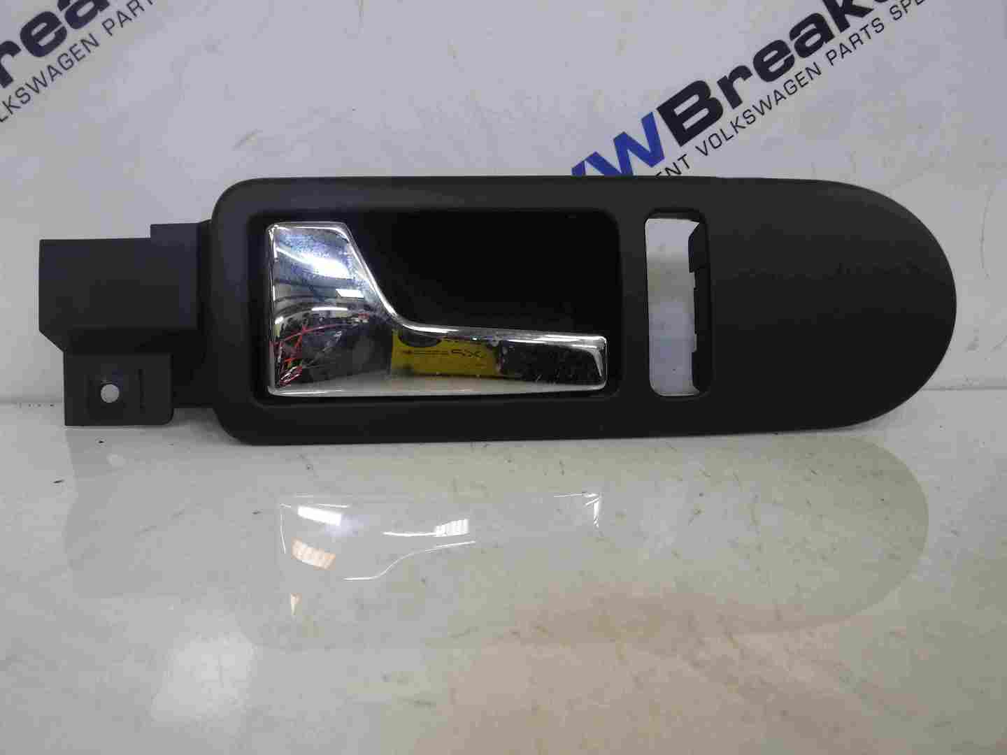 Volkswagen Beetle 1999-2006 Passenger NSF Front Interior Door Handle