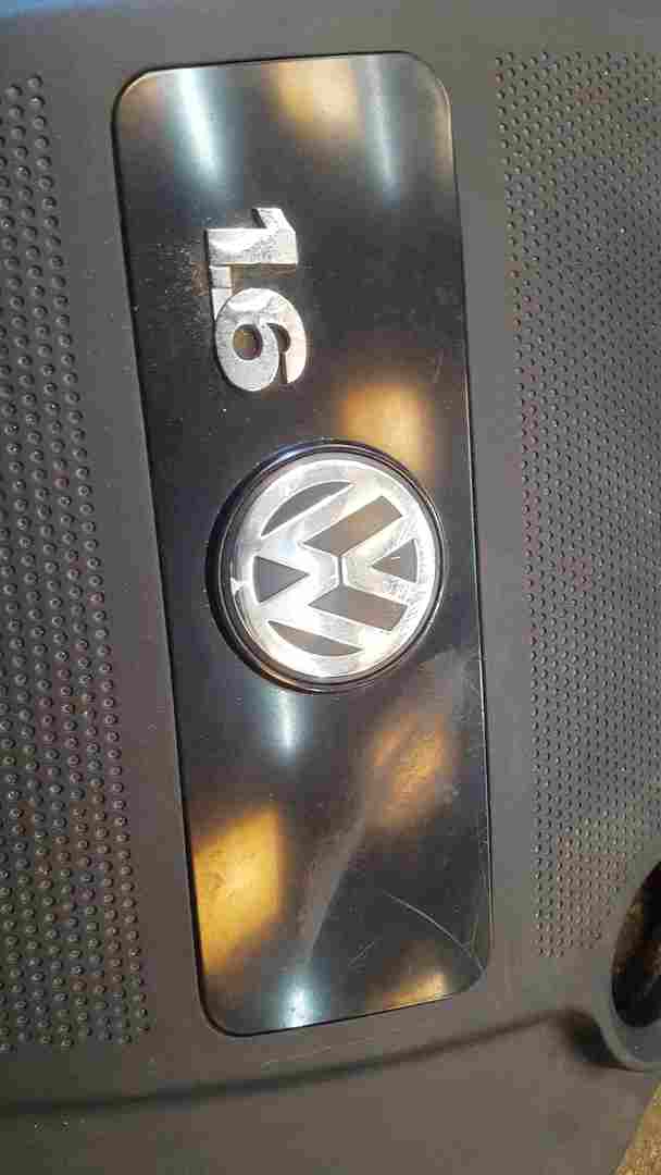 Volkswagen Beetle 2002-2011 1.6 Engine Cover + MK4 GOLF 06A103925de
