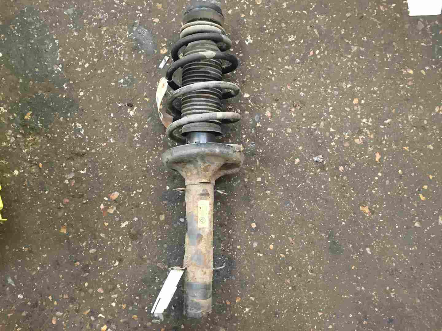 Volkswagen Beetle 2006-2011 1.9 TDi Passenger NSF Front Shock Spring Suspension