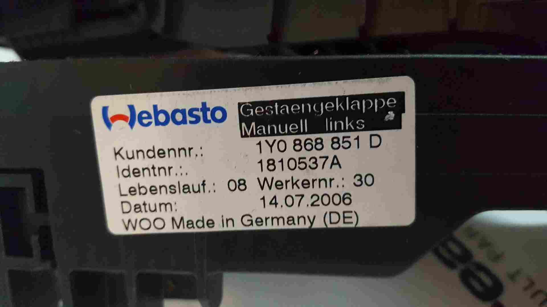 Volkswagen Beetle Convertible 2002-2006 Passenger NSR Rear Flap Hinge Roof RED