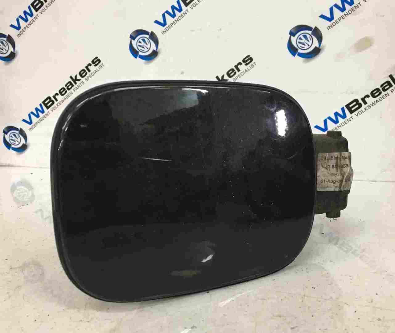 Volkswagen Bora 1998-2005 Fuel Flap Cover Black LC9Z + Backing