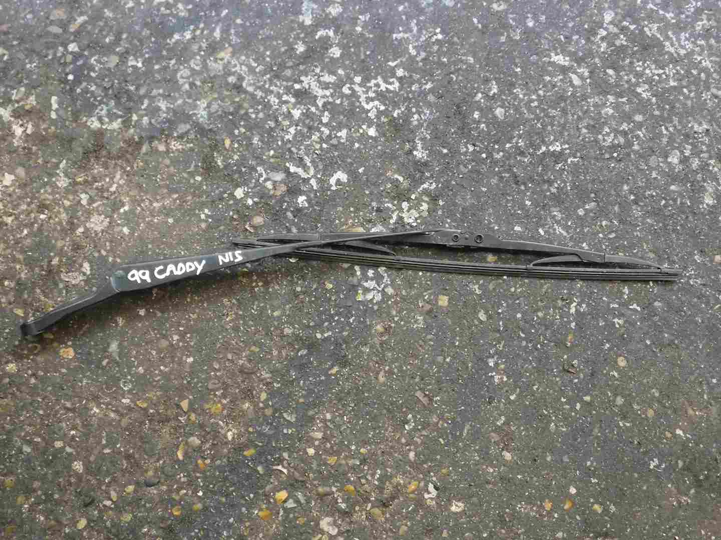 Volkswagen Caddy 1996-2004 Passenger NSF Front Windscreen Wiper Arm 6K2955407D