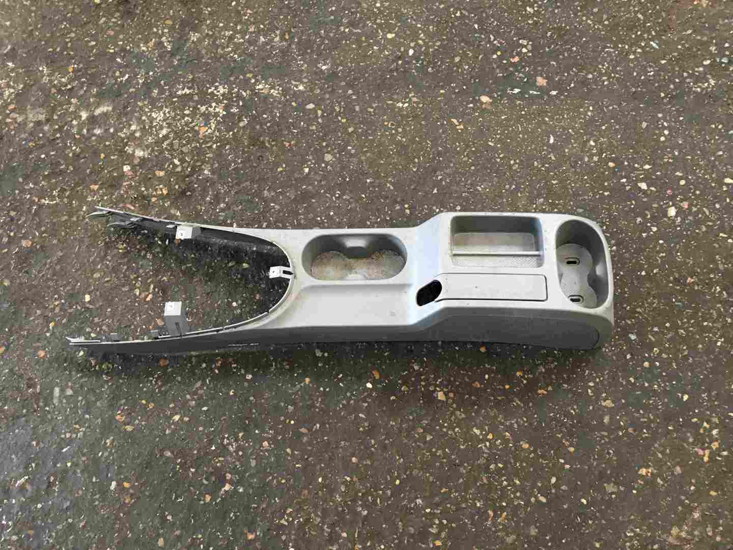 Volkswagen Caddy 2004-2010 Centre Console Cup Holder 2K0863241c