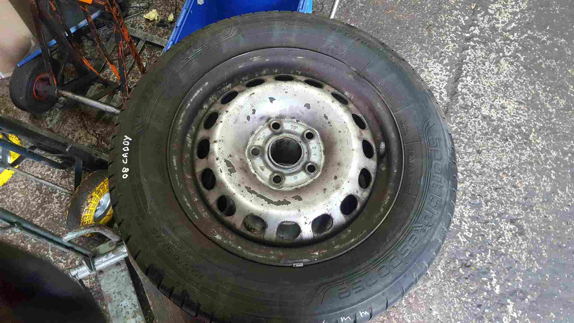 Volkswagen Caddy 2004-2010 Spare Steel Wheel + Tyre 195 65 15 6mm 3/5 .