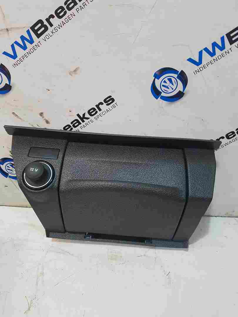 Volkswagen Caddy 2010-2015 Centre Console Ashtray Storage Lighter 2K2857961