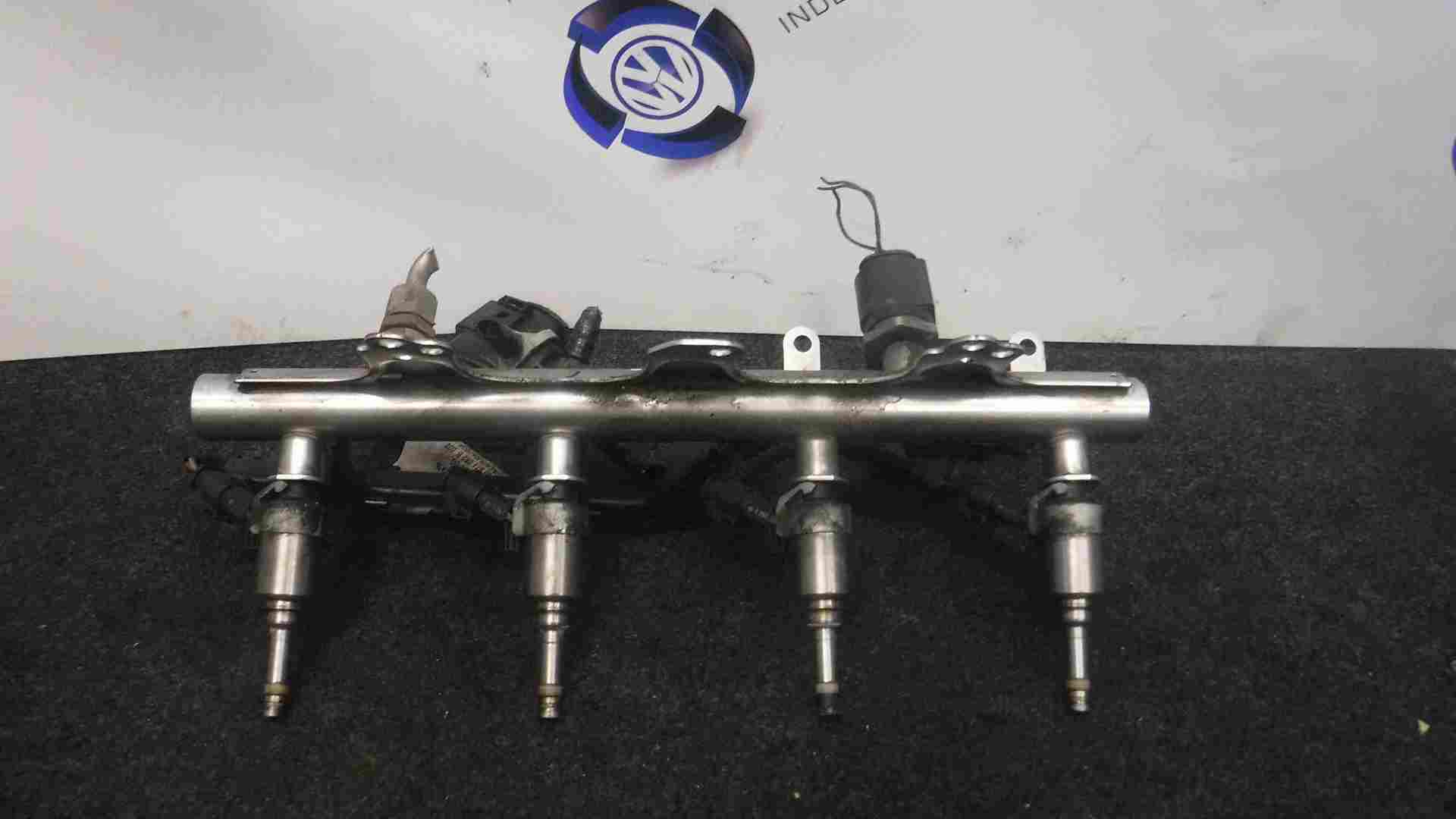 Volkswagen EOS 2005-2016 2.0 TSI Fuel Injectors X4 + Rail 06J133317M