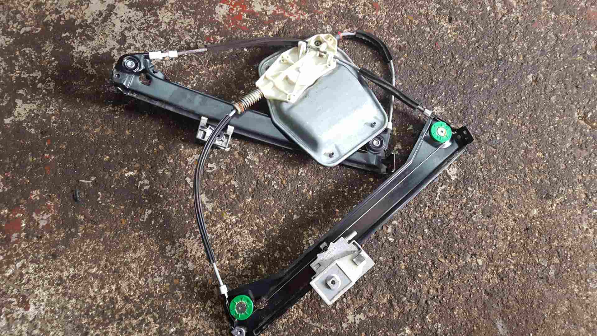 Volkswagen EOS 2005-2016 Drivers OSF Front Window Motor + Regulator 1Q2837402q