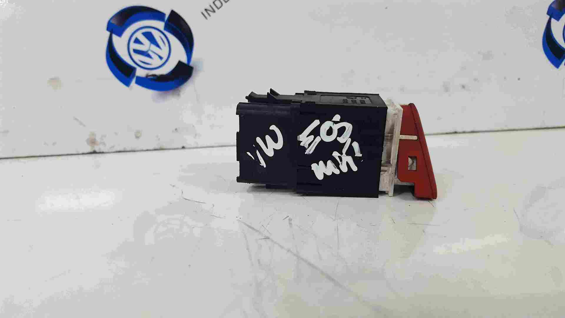 Volkswagen EOS 2005-2016 Hazard Warning Switch 1Q0953509