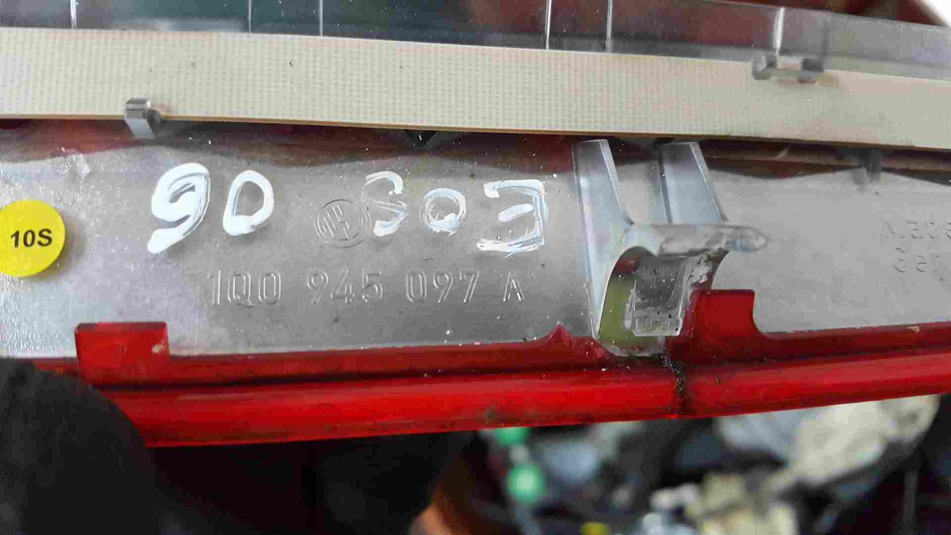 Volkswagen EOS 2005-2016 High Level Brake Light Stop 1Q0945097A
