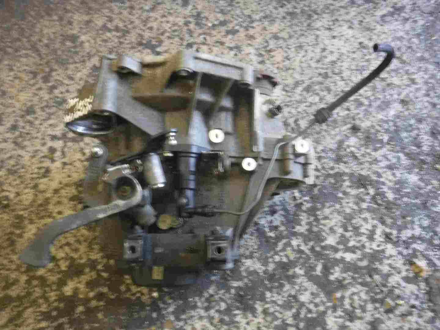 Volkswagen Fox 2005-2011 1.2 Gearbox LVC lvc