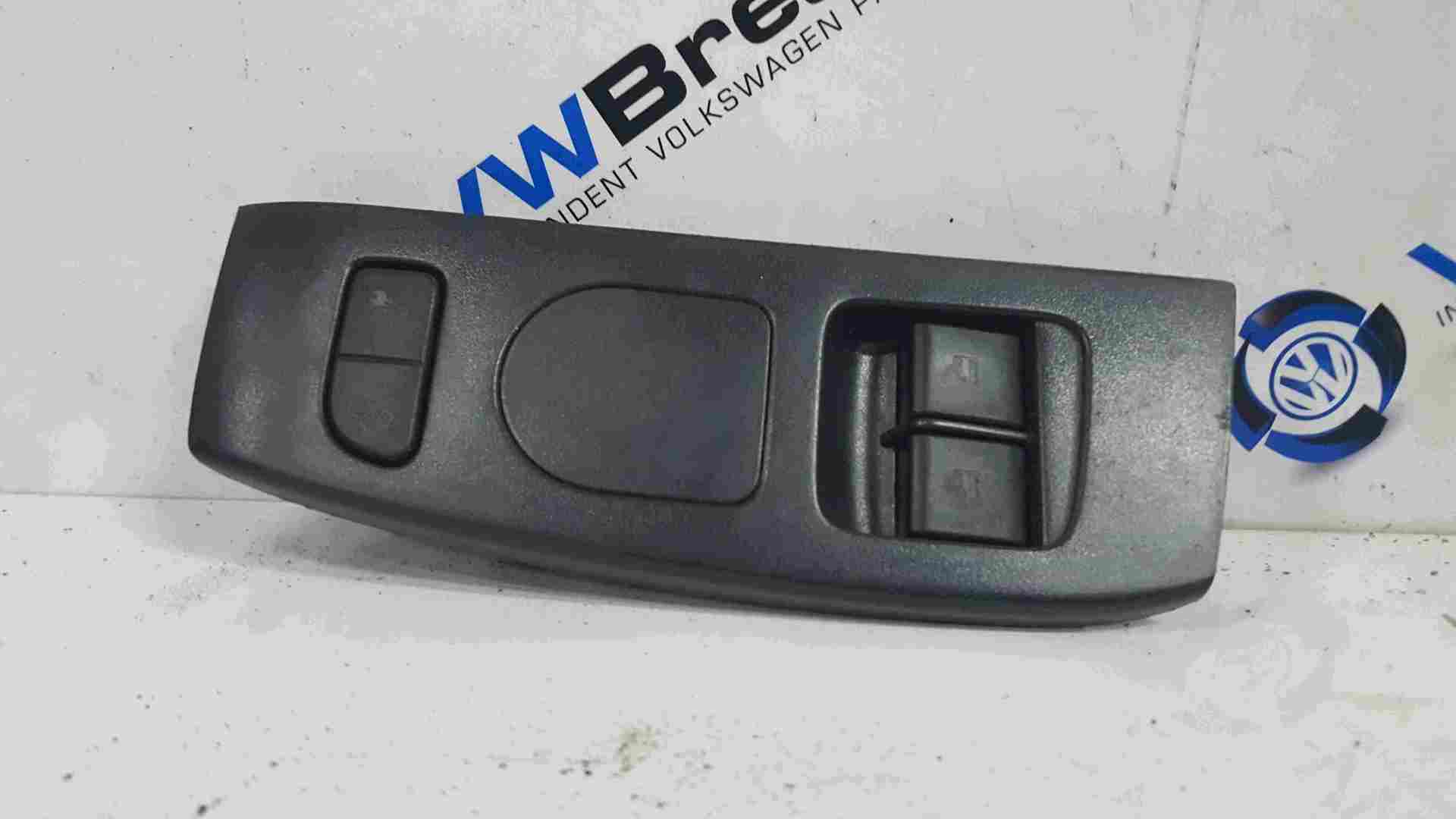 Volkswagen Fox 2005-2011 Drivers OSF Front Window Switches Panel 5Z0867172A