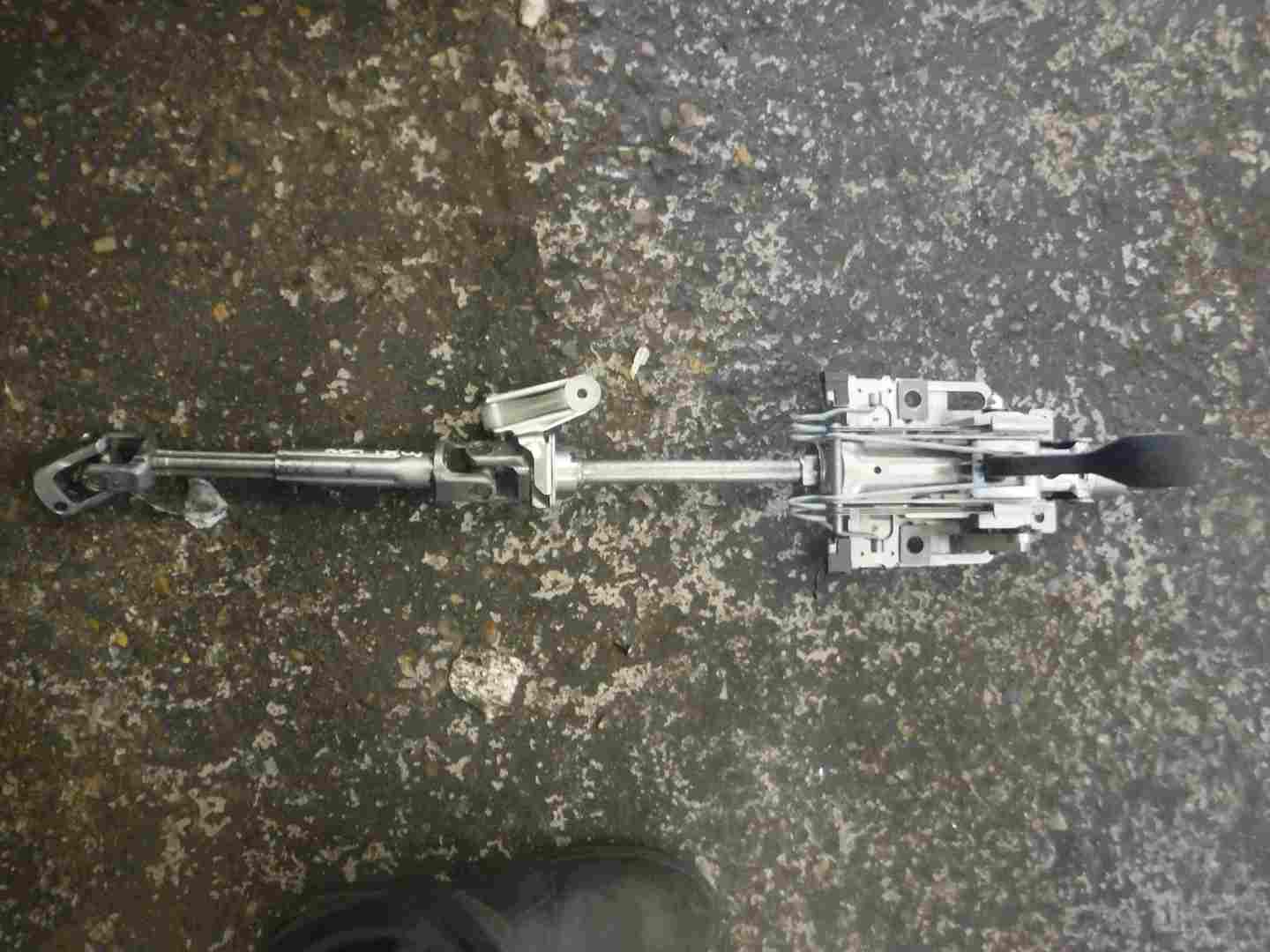 Volkswagen Fox 2005-2011 Steering Column 5Z2419501L