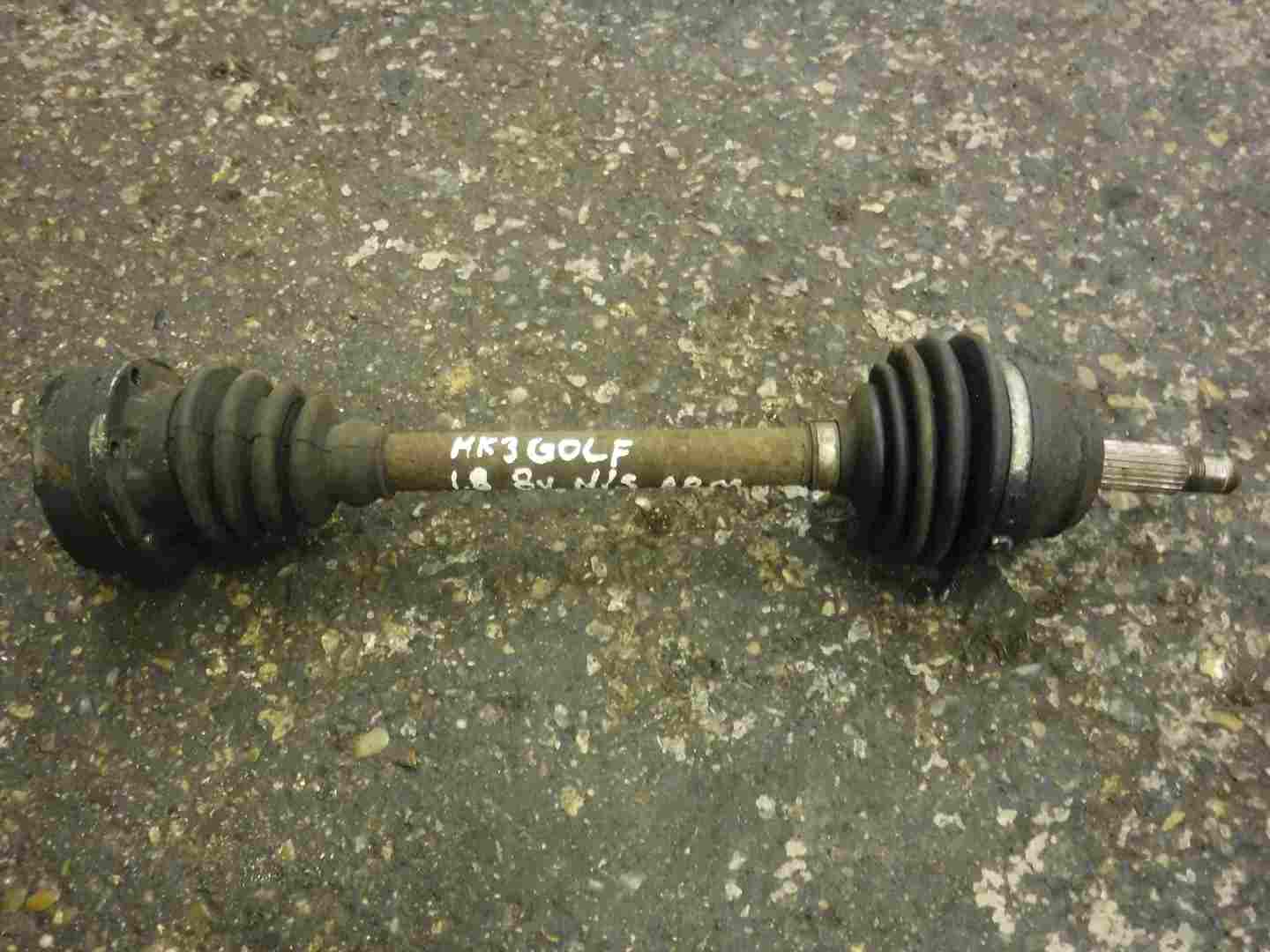 Volkswagen Golf MK3 1991-1999 1.8 8v Passenger NSF Front Driveshaft