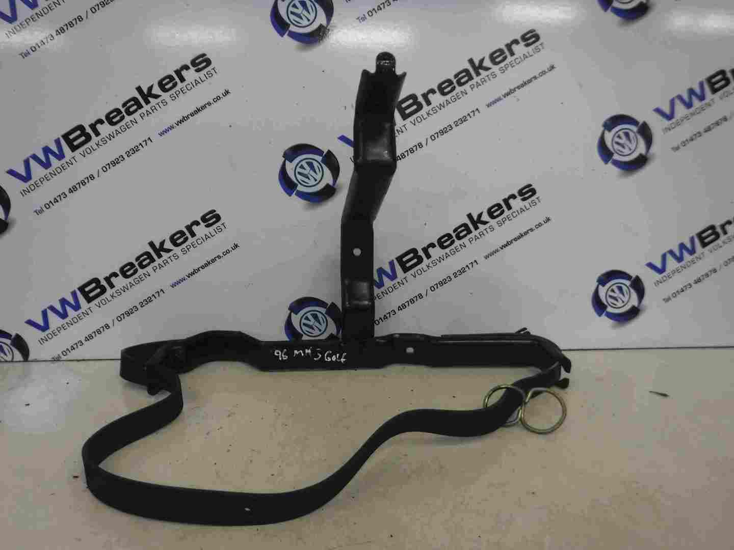 Volkswagen Golf MK3 1991-1999 Rear Boot Luggage Strap
