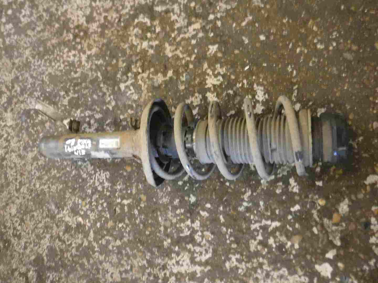 Volkswagen Golf MK4 1997-2004 1.6 16v Passenger NF Front Shock Spring