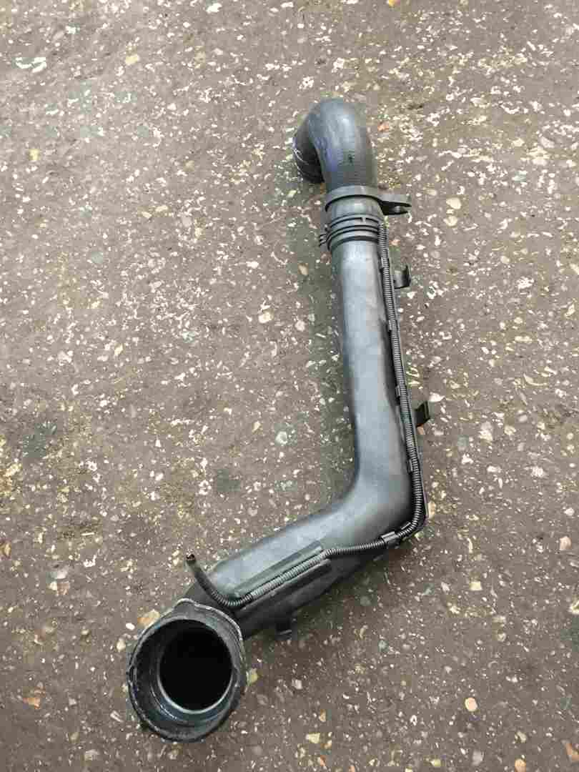 Volkswagen Golf MK4 1997-2004 1.9 TDI ASZ Turbo To Intercooler Pipe Hose