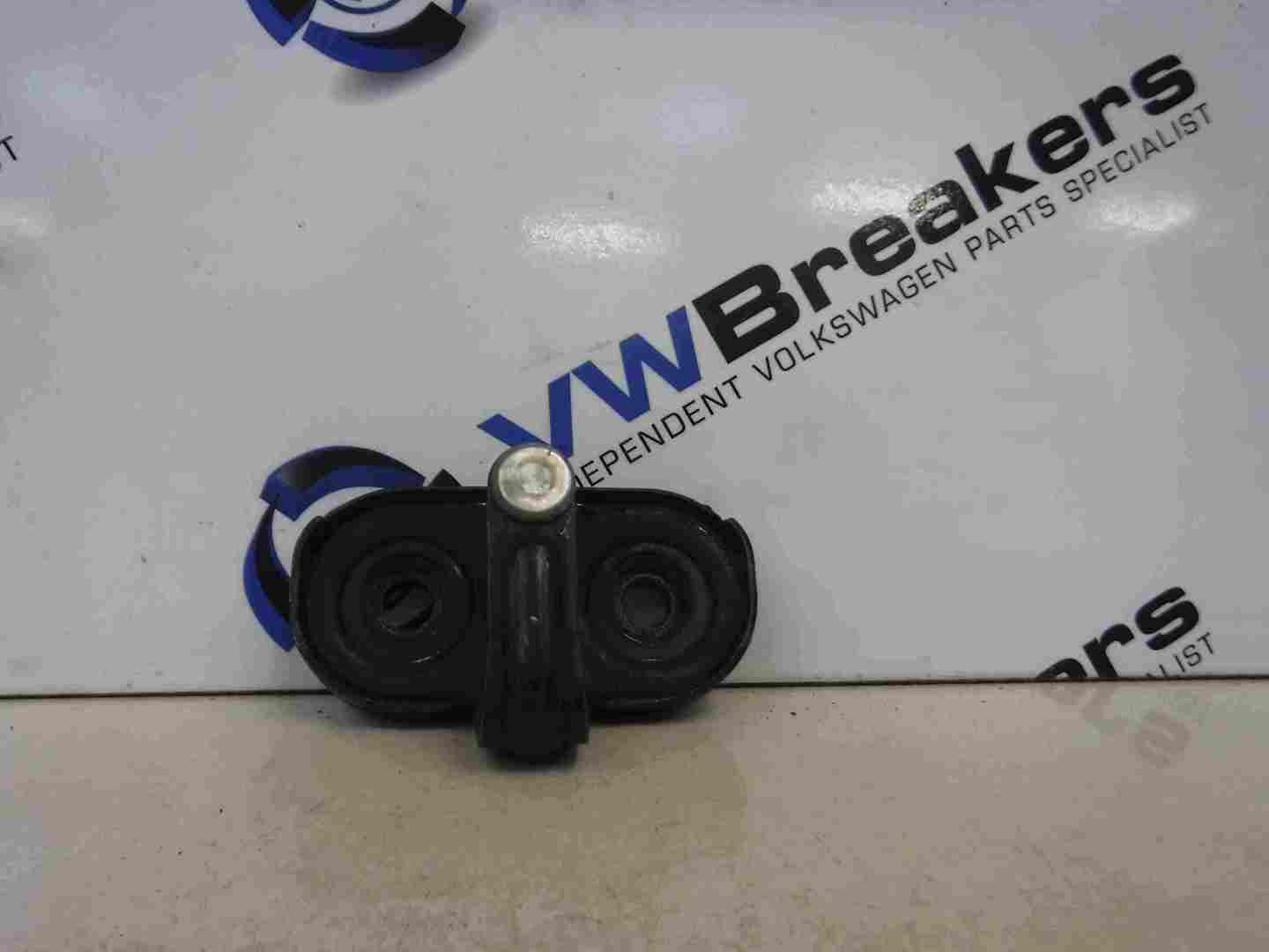 Volkswagen Golf MK4 1997-2004 Boot Striker Plate Latch Catch