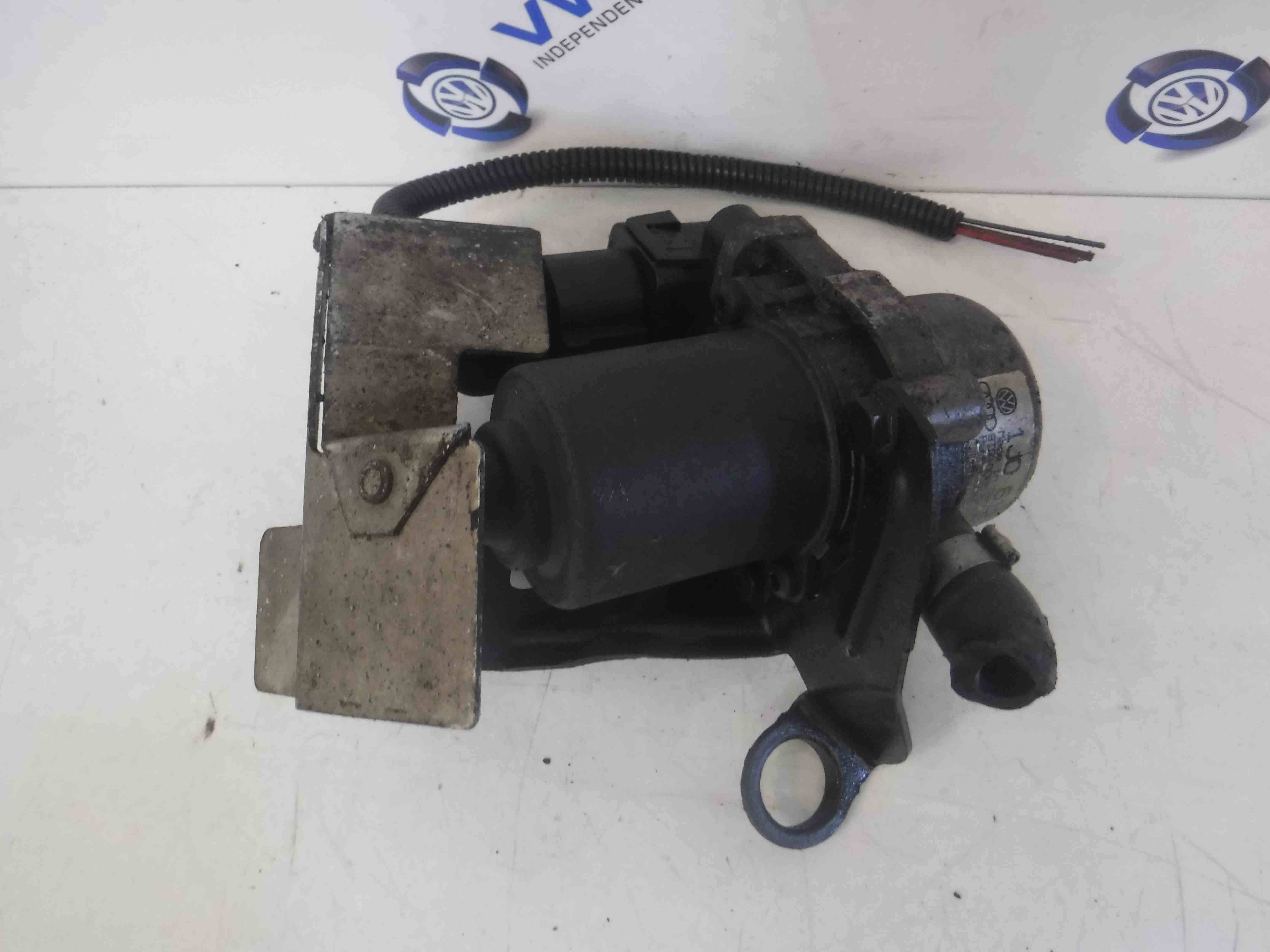 Volkswagen Golf MK4 1997-2004  Beetle Brake Servo Vacuum Pump 1J0612181B