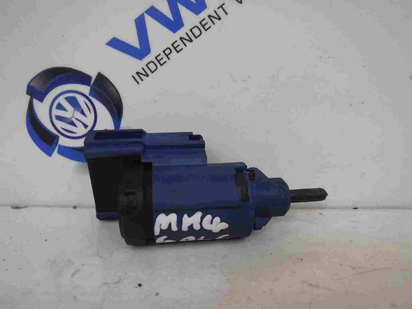 Volkswagen Golf MK4 1997-2004 Clutch Pedal Control Switch Sensor 1j0927189