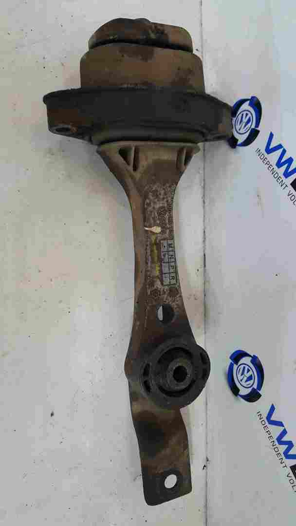 Volkswagen Golf MK4 1997-2004 Dog Bone Engine Gearbox Mount 1J0199851
