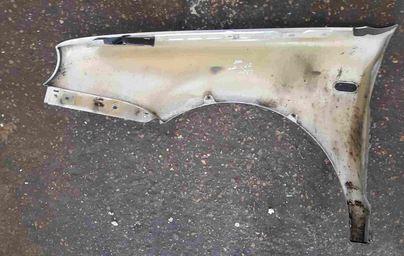 Volkswagen Golf MK4 1997-2004 Drivers OS Wing Silver LA7W