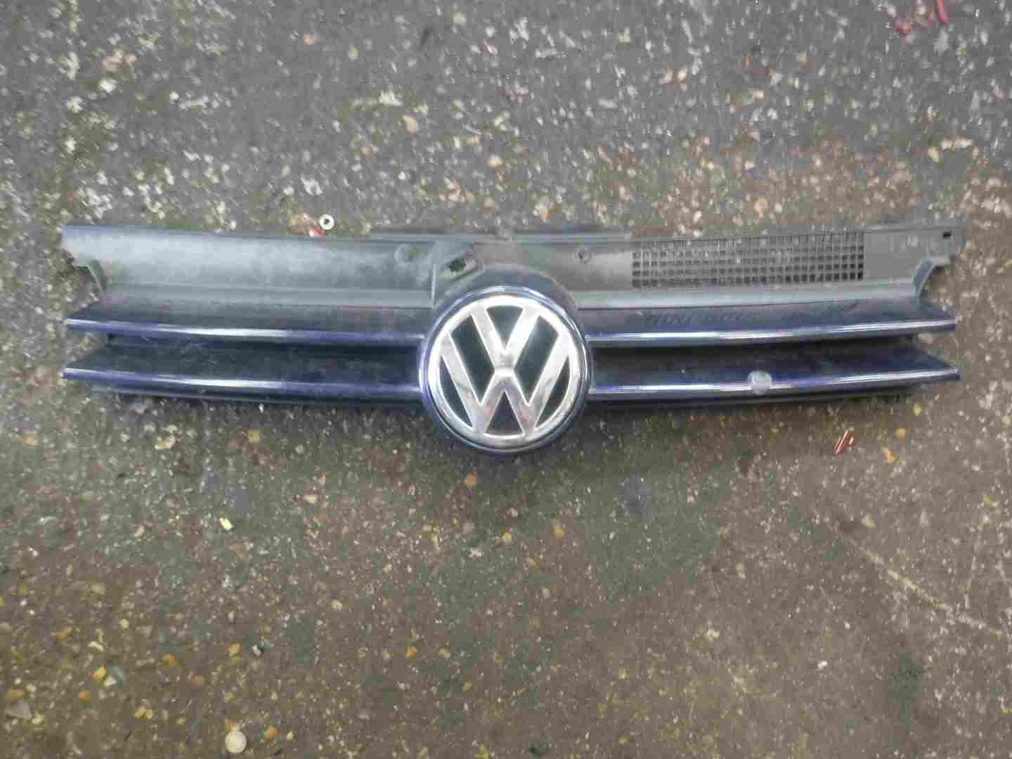Volkswagen Golf MK4 1997-2004 Front Bumper Grill Grille Blue LB5N 1j0853651H